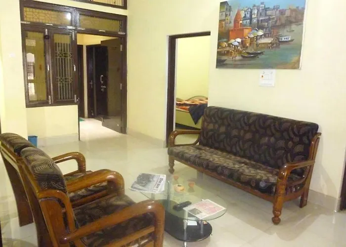 Gangotri Paying Guest House