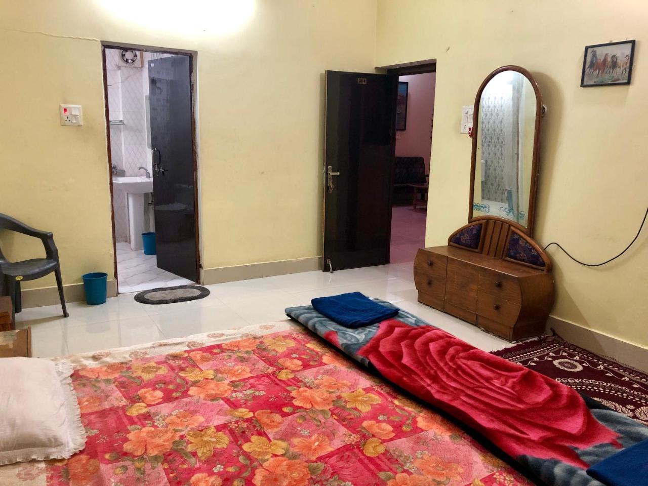 Gangotri Paying Guest House